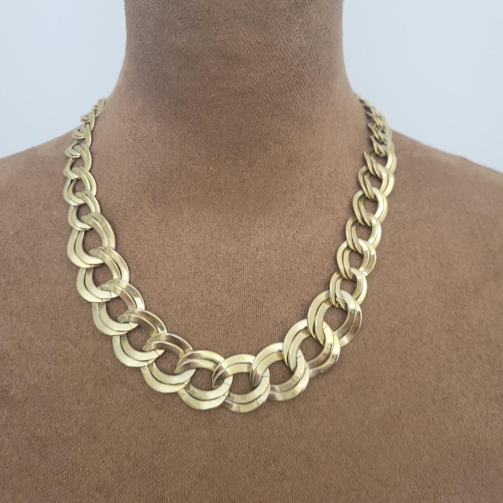 Vintage Chunky Gold Tone Interlocking Link Statement Necklace 19 Inch Mob Wife